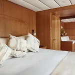 웰컴 4*
