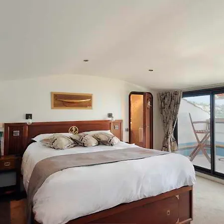 Welcome Hotel 4*